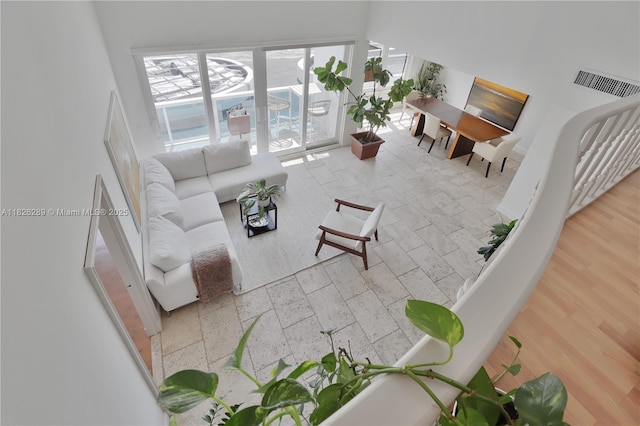 6770 Indian Creek Dr Unit Te, Miami Beach, FL 33141 - view of living room