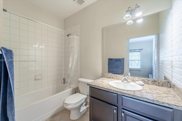 370 Lake Monterey Cir, Boynton Beach, FL 33426 - bathroom featuring vanity, shower / bath combo, and tile patterned floors