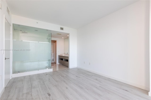 460 NE 28th St Unit 1905, Miami, FL 33137 - empty room featuring wood finished floors