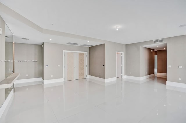 300 Sunny Isles Blvd Unit 4-Ts-04, Sunny Isles Beach, FL 33160 - tiled empty room with baseboards and recessed lighting