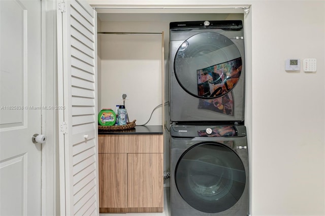 9248 Magnolia Ct, Davie, FL 33328 - washroom featuring stacked washer and clothes dryer