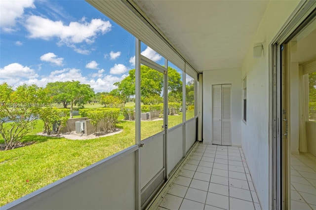 13255 SW 7th Ct Unit 113D, Pembroke Pines, FL 33027 - unfurnished sunroom featuring healthy amount of natural light