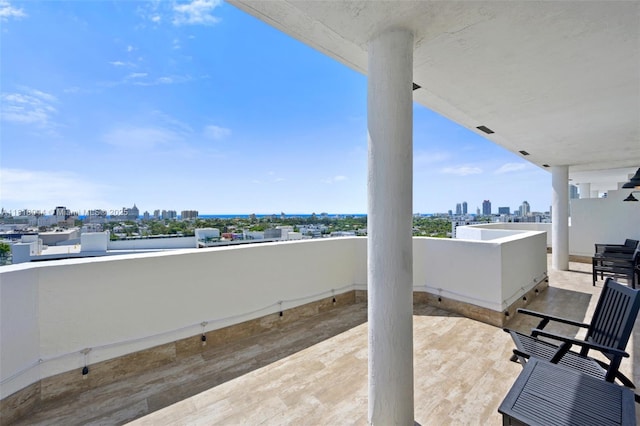 1621 Bay Rd Unit Ph3, Miami Beach, FL 33139 - patio / terrace with a skyline view