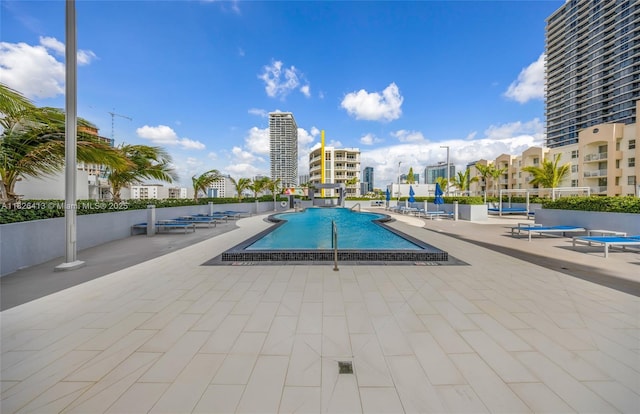 480 NE 30th St Unit 1402, Miami, FL 33137 - community pool featuring a patio