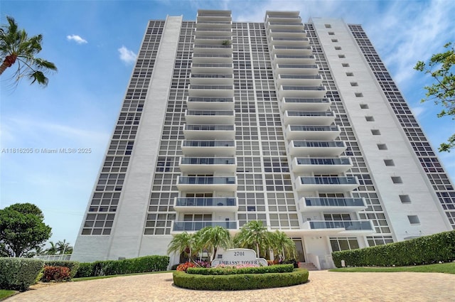 2701 N Ocean Blvd Unit 18A, Fort Lauderdale, FL 33308 - view of apartment building / complex