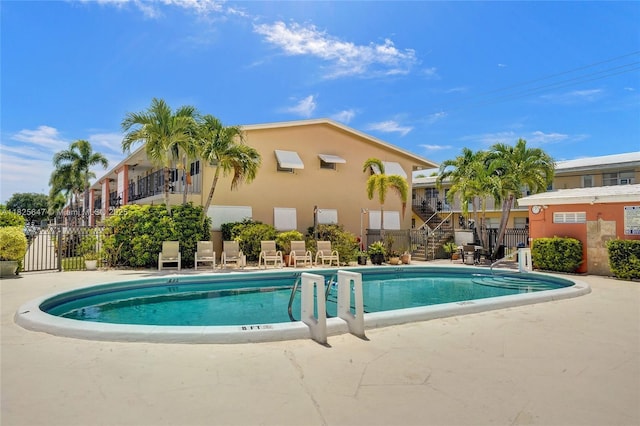 2106 NE 56th Ct Unit 108, Fort Lauderdale, FL 33308 - community pool with stairs