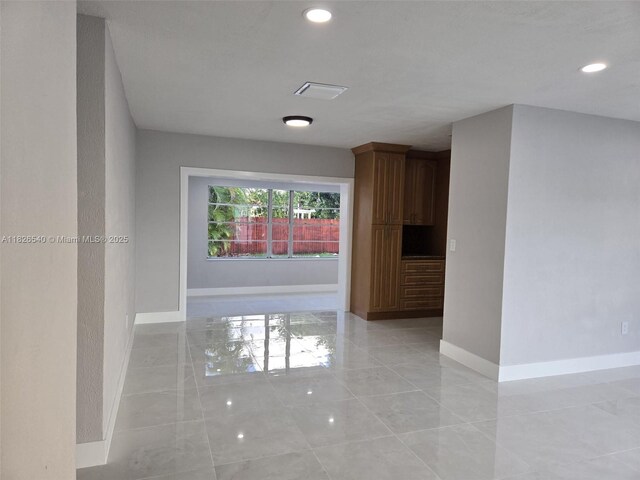 954 W 72nd Pl, Hialeah, FL 33014 - photo 3