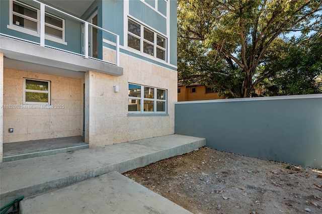 824 SE 12th Ct Unit 1, Fort Lauderdale, FL 33316 - property entrance