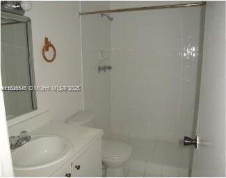 17901 NW 68th Ave Unit R208, Hialeah, FL 33015 - photo 5