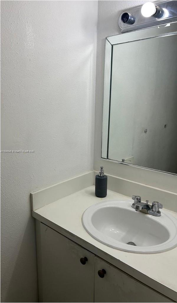 17901 NW 68th Ave Unit R208, Hialeah, FL 33015 - photo 7