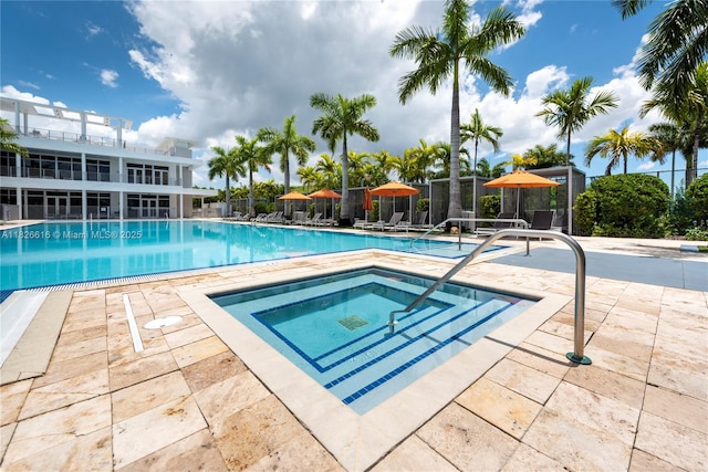 10260 NW 63rd Ter Unit 208, Doral, FL 33178 - community pool featuring a hot tub and a patio area