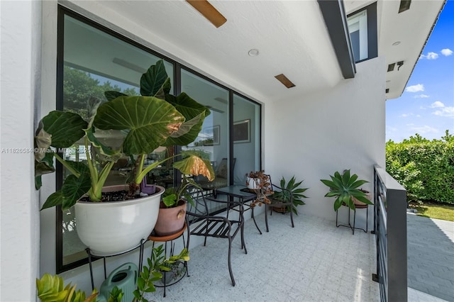 2010 NE 122nd Rd, North Miami, FL 33181 - balcony featuring ceiling fan
