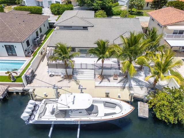 2010 NE 122nd Rd, North Miami, FL 33181 - aerial view of property and surrounding area featuring a large body of water