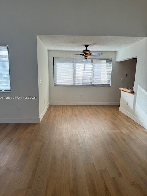 201 W Park Dr Unit 203-2, Miami, FL 33172 - photo 2