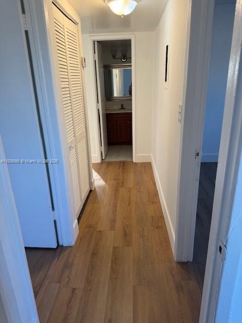 201 W Park Dr Unit 203-2, Miami, FL 33172 - photo 9