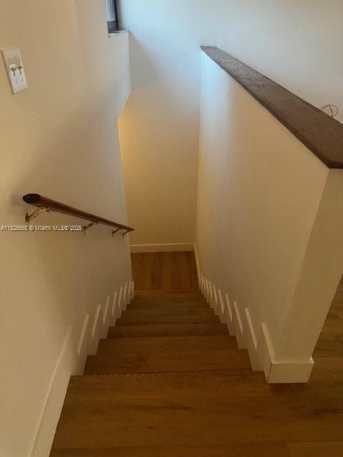 201 W Park Dr Unit 203-2, Miami, FL 33172 - photo 17