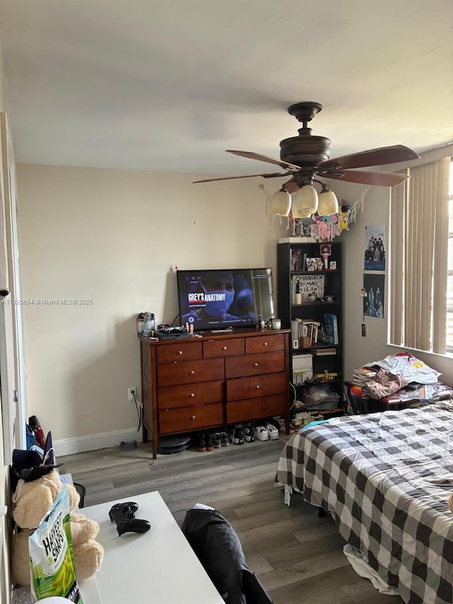1100 Colony Point Cir Unit 504, Pembroke Pines, FL 33026 - bedroom featuring wood finished floors and ceiling fan