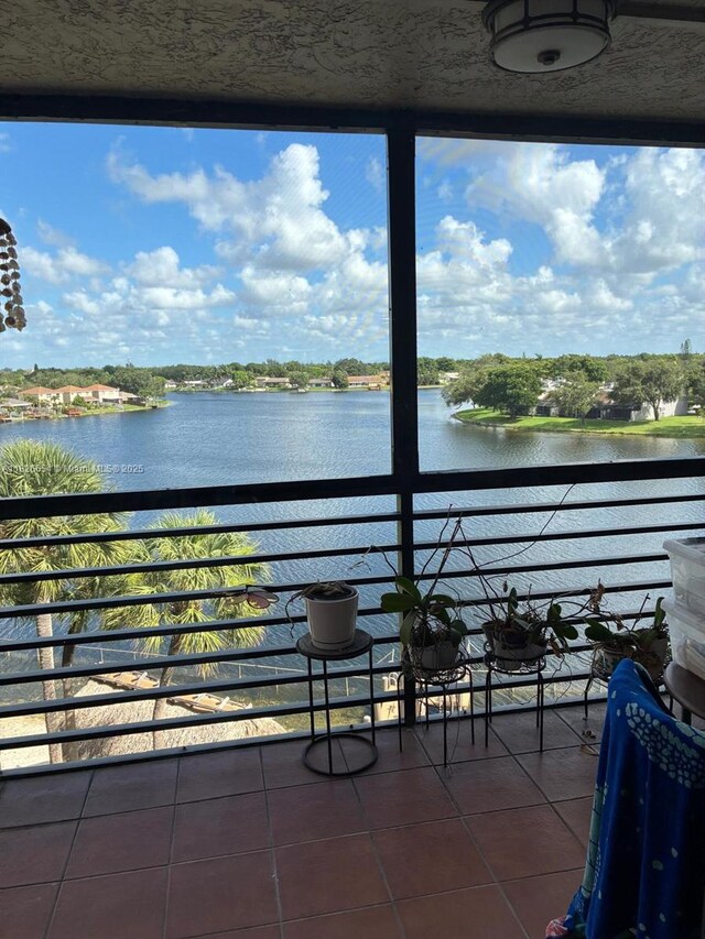 1100 Colony Point Cir Unit 504, Pembroke Pines, FL 33026 - balcony with a water view