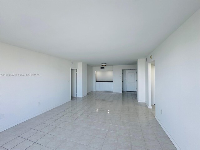 3675 N Country Club Dr Unit 1906, Aventura, FL 33180 - photo 7