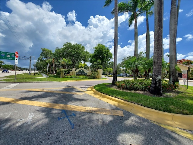 2640 S University Dr Unit 125, Davie, FL 33328 - view of asphalt street with curbs