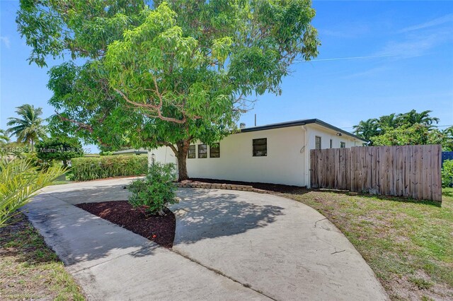 17925 NE 7th Ct, Miami, FL 33162 - photo 16