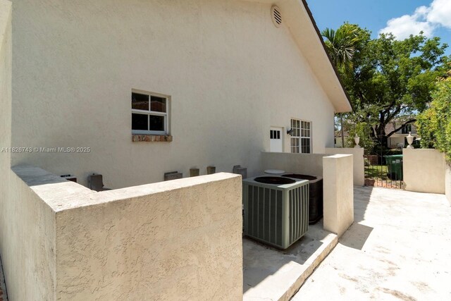 7235 S Prestwick Pl, Miami Lakes, FL 33014 - photo 33