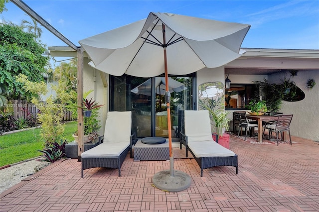10030 SW 8th St, Pembroke Pines, FL 33025 - view of patio / terrace with outdoor dining space