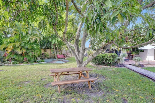10030 SW 8th St, Pembroke Pines, FL 33025 - view of yard with a patio area