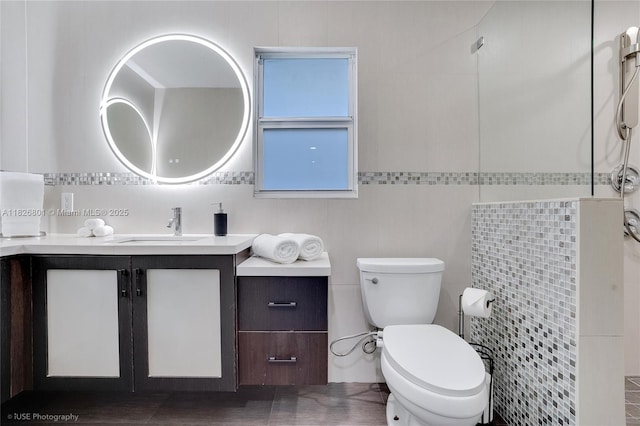 12220 Tara Dr, Plantation, FL 33325 - bathroom with vanity, tile walls, and tiled shower