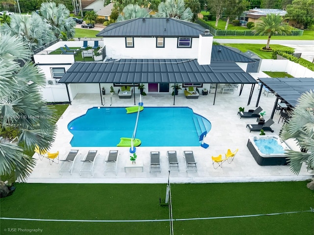 12220 Tara Dr, Plantation, FL 33325 - outdoor pool featuring a patio and outdoor lounge area