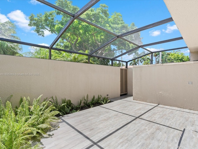 8075 SW 86th Ter, Miami, FL 33143 - view of patio / terrace