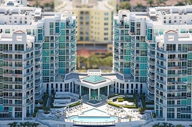 3131 NE 188th St Unit 2-605, Aventura, FL 33180 - view of urban area featuring a pool area