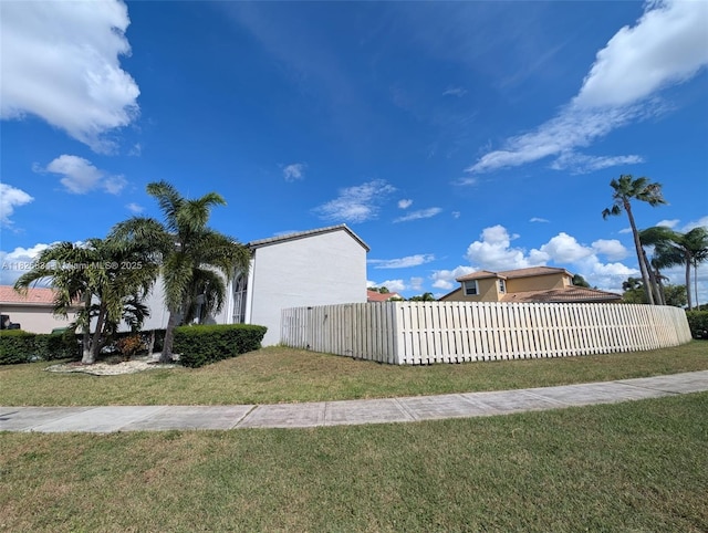 335 SW 183rd Way, Pembroke Pines, FL 33029 - view of property exterior featuring stucco siding