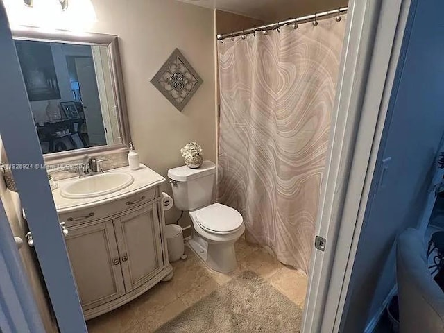 15405 N Miami Lakeway N Unit 307, Miami Lakes, FL 33014 - full bath with toilet and vanity