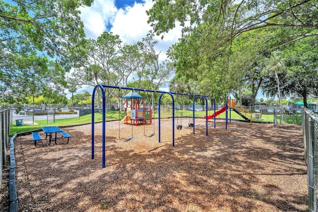 2311 S Cypress Bend Dr Unit 316B, Pompano Beach, FL 33069 - photo 40