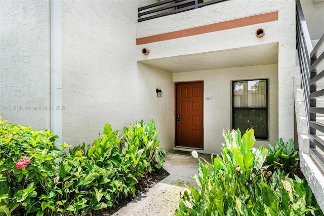 9852 NW 3rd Ct Unit 1, Plantation, FL 33324 - entrance to property with stucco siding