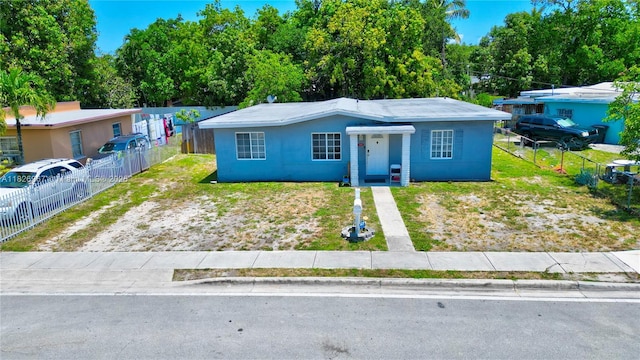 13645 NW 3rd Ave, North Miami, FL 33168 - bungalow-style home featuring stucco siding