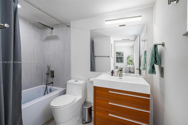 1900 Meridian Ave Unit 204, Miami Beach, FL 33139 - bathroom featuring vanity and shower / tub combo