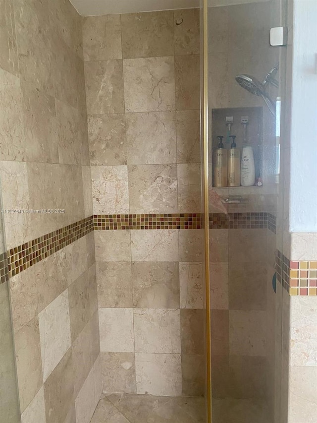 7322 SW 134th Pl, Miami, FL 33183 - bathroom view of tiled shower