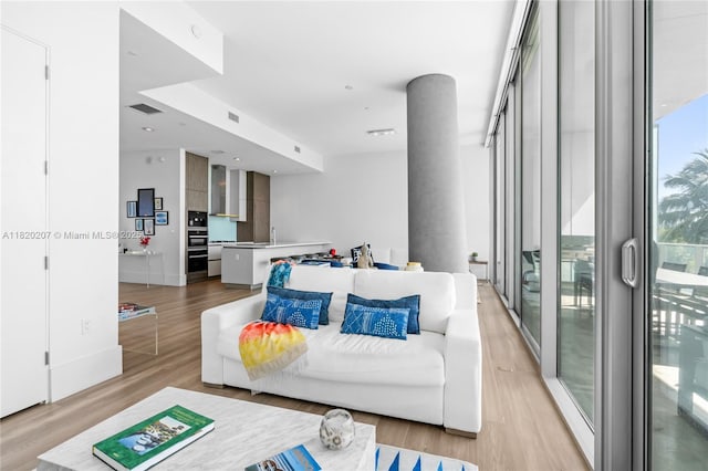 2675 S Bayshore Dr Unit 403S, Miami, FL 33133 - photo 20