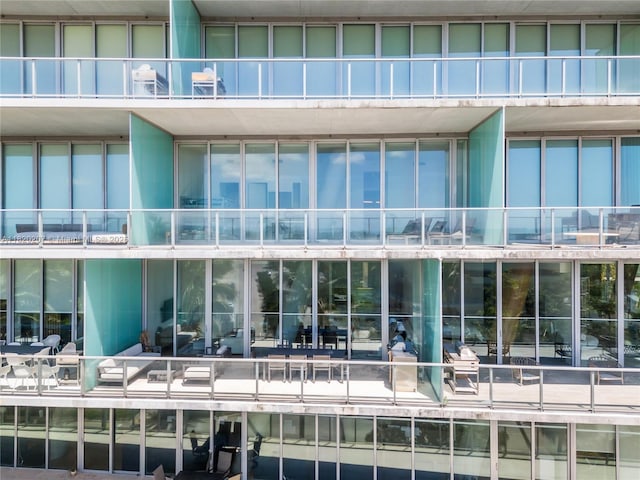 2675 S Bayshore Dr Unit 403S, Miami, FL 33133 - photo 68
