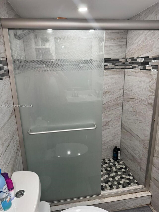 900 NE 12th Ave Unit 302, Hallandale Beach, FL 33009 - full bath with toilet and a shower stall