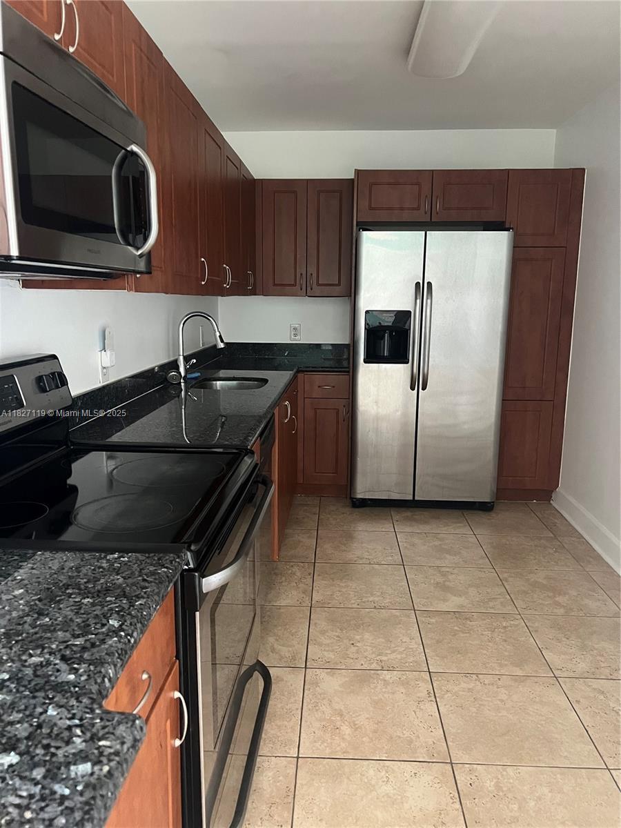 401 69th St Unit 900, Miami Beach, FL 33141 - photo 2