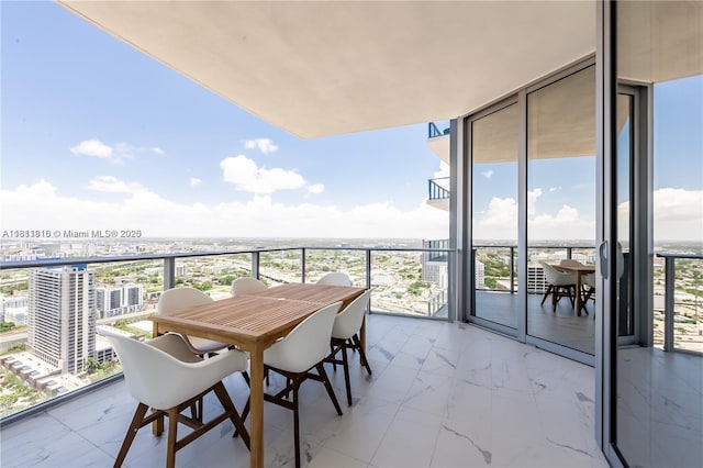 851 NE 1st Ave Unit 3308, Miami, FL 33132 - view of balcony
