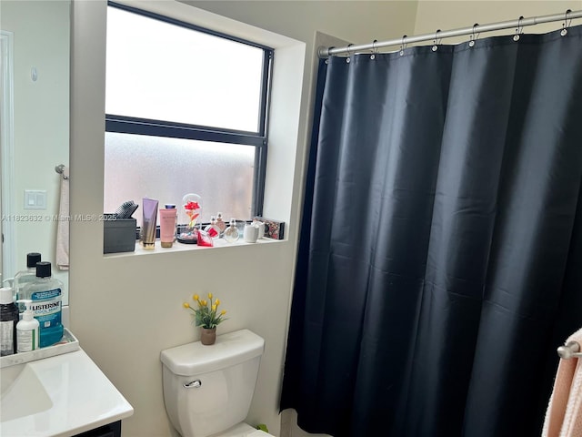 134 NE 23rd Ter, Homestead, FL 33033 - full bathroom with vanity and a shower with shower curtain