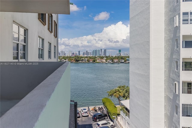 5 Island Ave Unit 6A, Miami Beach, FL 33139 - water view with skyline