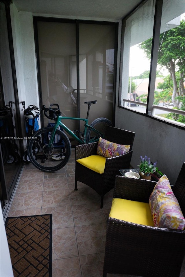 8215 SW 152nd Ave Unit G-307, Miami, FL 33193 - view of sunroom / solarium