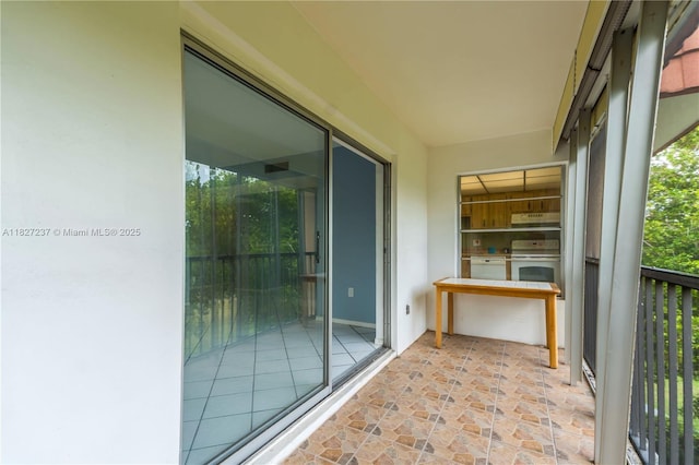 4168 Inverrary Dr Unit 402, Lauderhill, FL 33319 - view of balcony