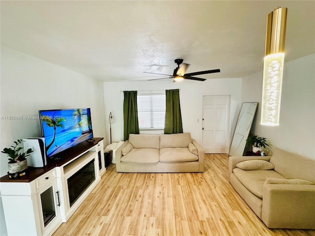 305 SW 24th Ave, Fort Lauderdale, FL 33312 - living room featuring light wood-type flooring and ceiling fan