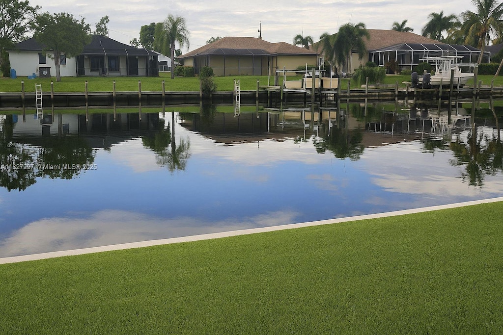 417 NW 38th Ave, Cape Coral, FL 33993